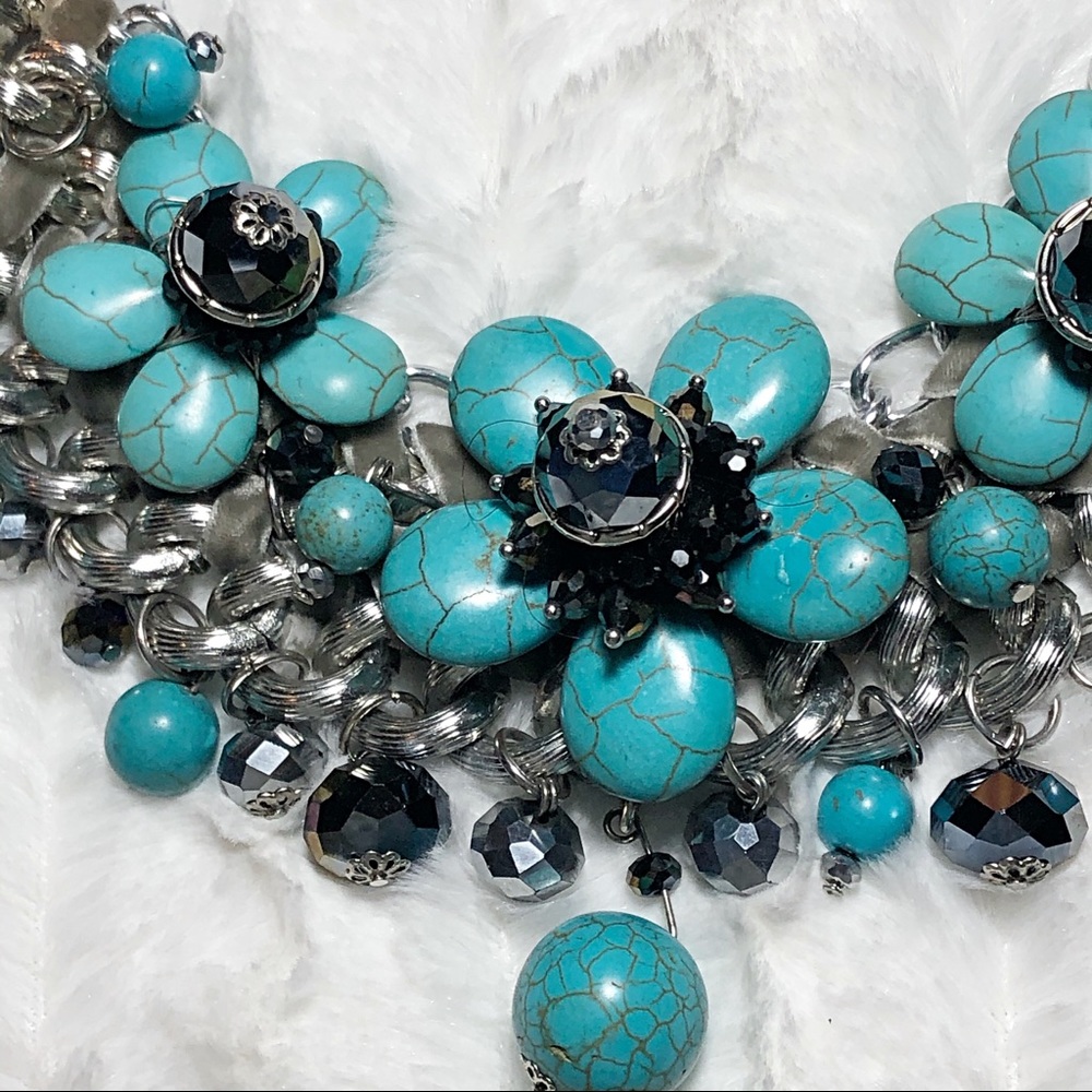 Chunky Turquoise & Silver Statement Necklace - image 1